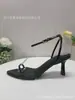 Sandálias de Salto Alto Femininas Primavera/Verão Bico Fino Salto Agulha Tiras Mules Fashion Versátil Elegante Sandálias de Salto Alto