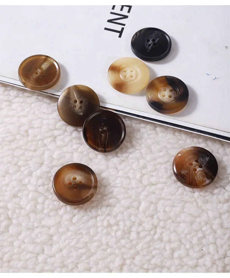 树脂纽扣大衣扣子_12.gif