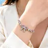 Pulseira de Renda Borboleta para Mulheres, Luxo Leve, Sensação de Alto Padrão, Com Pingente de Gota Rosa, Ornamentação de Mão Tipo Puxar, Pulseira Ajustável, Atacado