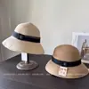 Chapéu de Pescador Decorativo de Lona Retrô Britânico Feminino Verão Casual Versátil Chapéu de Palha com Proteção Solar Viagem de Férias Proteção Solar Chapéu Bacia