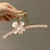Presilha de cabelo flor de acetato simples e elegante para mulheres, novo modelo 2026, presilha para a parte de trás da cabeça, grampo para meio rabo de cavalo, presilha de tubarão