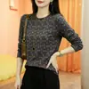 Camiseta interior de cuello redondo con estampado retro, estilo de moda nuevo de otoño para madres, disimula imperfecciones, adelgazante, manga larga, juvenil, top casual