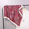 Novo Lenço de Cabeça de Veludo Versátil Retrô Outono e Inverno Padrão Paisley Espinha de Peixe Cachecol Turbante Espesso Quente Envoltório de Pescoço