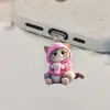 Tapón de Polvo para Teléfono Gato Rosa de Té con Leche 2D para Teléfono Inteligente, Carga Acrílica