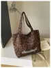 Nuevo Bolso Tote de Moda Otoño/Invierno Estampado de Leopardo Retro Bordado de Letras Gran Capacidad para Viajes Diarios Casual Bolso de Mano al Hombro