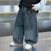 Pantalones Vaqueros para Niños Primavera y Otoño 2026 Nuevos Elegantes Pantalones de Pierna Curva para Niños Otoño Guapo Casual Largos de Moda