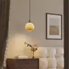 Lustre medieval pequeno de creme para cabeceira, lustre japonês retrô para quarto principal, lâmpada de atmosfera de vidro para varanda/corredor