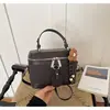 Bolso de mano de nicho de alta gama transfronterizo para mujer, nuevo y elegante bolso tipo caja de moda para el día a día, bolso versátil de hombro y cruzado