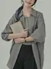 Camisa Chaqueta Versátil para Mujer con Protección Solar Ligera y Fresca, Efecto Adelgazante, Tejido de Lyocell, Juego de Luces y Sombras