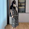 Vestido Loose Patchwork Estilo Francês de Luxo Leve para Plus Size Que Esconde a Silhueta, Moda de Verão para Mulheres Plus Size, Elegante e Rejuvenescedor, Vestido de Comprimento Médio Emagrecedor