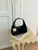 Bolso de hombro retro transfronterizo para mujer, nuevo estilo coreano nicho casual para el día a día HOBO, bolso cruzado versátil