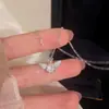 Ángel de Latido Perdido Collar de Corazón de Amor para Mujer Lujo Ligero Diseño de Nicho Sentido del Temperamento Dulce Exquisito Cadena para Clavícula al por Mayor