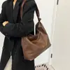 Bolsa Tote Personalizada para Amostra 2026 Nova Outono Versátil para o Dia a Dia Couro Macio Bolsa Transversal Bolsa de Ombro Texturizada