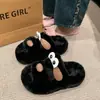 Pantuflas peludas divertidas de otoño e invierno transfronterizas para mujer, pantuflas de felpa de algodón para el hogar antideslizantes de suela suave, pantuflas de estudiante de moda