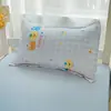Juego de ropa de cama de gasa de doble capa de cuatro piezas para estudiantes, amigable con la piel y moderno, juego de cama y funda de edredón de nuevo estilo, juego de ropa de cama de tres piezas para dormitorio