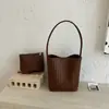 Bolsa transversal de moda com textura tramada bolsa de ombro única retrô estilosa tendência bolsa balde simples casual para o dia a dia de comércio exterior
