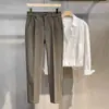 Pantalones de lana para hombre, pantalones rectos ajustados, pantalones casuales de negocios, pantalones de traje para hombre, pantalones cropped primavera, otoño e invierno