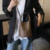 Bolsas da Moda Deste Ano: Novas Bolsas Saco Femininas, Bolsas de Ombro de Novo Estilo, Bolsas de Ombro com Textura Retrô de Outono, Bolsas Transversais da Moda