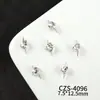Acessórios de unha populares estilo francês em prata, acessórios de unha de alta qualidade versáteis de luxo leve com coração e borboleta vazados adornados com diamantes