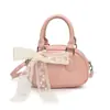 Bolsa de Boliche Tendência de Nicho com Alto Acabamento para Mulheres 2026 Nova Elegante com Relevo Bolsa de Ombro Transversal de Luxo