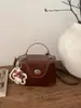 Bolso de Mujer de Gama Alta de Nicho, Retro Primavera 2026 Nuevo Bolso de Hombro Cruzado de Moda, Bolso Cubo Popular
