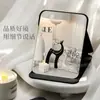 Espejo de maquillaje plegable de alta definición, estilo ins, espejo pequeño para dormitorios de estudiantes, espejo de maquillaje de escritorio portátil para hombres