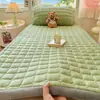 Colchón para dormitorio estudiantil de terciopelo de leche Clase A, acolchado y cálido, adecuado para otoño e invierno, con vellón añadido, universal para literas superiores e inferiores, sobrecolchón suave