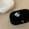 Clip para Hélice de Oreja de Perla y Zirconia de Lujo Ligero y de Alta Gama para Mujer, Sencillo, Exquisito y Versátil, Pendientes de Clip para Oreja sin Perforación y Pendientes