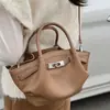 Bolso Cubo de Moda Versátil para Mujer 2025 Invierno Nuevo Estilo Elegante Exquisito Casual Bolso de Hombro Cruzado