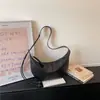 Bolso Retro tipo Dumpling para Viajar, Versión Coreana de Verano, Bolso de Hombro Sencillo y Elegante de Nicho, Bolso Cruzado, Bolso de Gran Capacidad para Debajo del Brazo para Mujer
