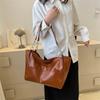 Bolso Retro de Gran Capacidad para Mujer Primavera 2023 Nueva Llegada Bolso Casual para Mujer Moda Simple de un Hombro Bolso Tote Casual Portátil