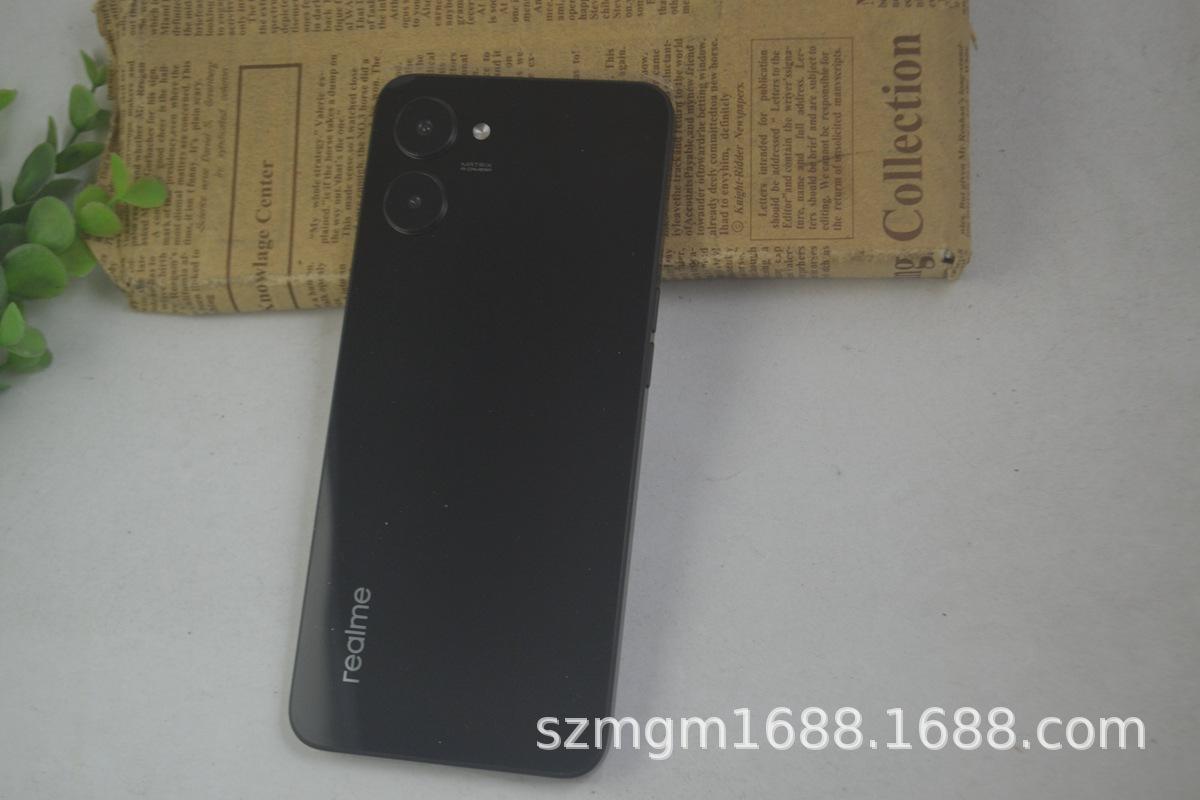 真我V20原1 (4).jpg