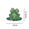 Novo design original sapo fofo pequeno animal distintivo sapo príncipe folha de lótus sapo broche bolsa lápis decoração