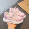 Zapatos Deportivos Ligeros para Niñas 2026 Primavera y Otoño Nueva Moda Versátiles Zapatos Casuales para Niños Zapatos para Niños de Escuela Primaria