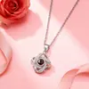 Collar de Acero de Titanio con Proyección de Trébol de Cuatro Hojas Transfronterizo para Mujer, Cadena para Clavícula con Incrustaciones de Circonia Estilo Moda Coreana Ins, Regalo de San Valentín