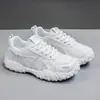 C9003 Tênis Esportivo Respirável de Malha Feminino 2026 Novo de Verão com Solado Espesso Leve Antiderrapante para Caminhada ao Ar Livre Sapatos Casuais