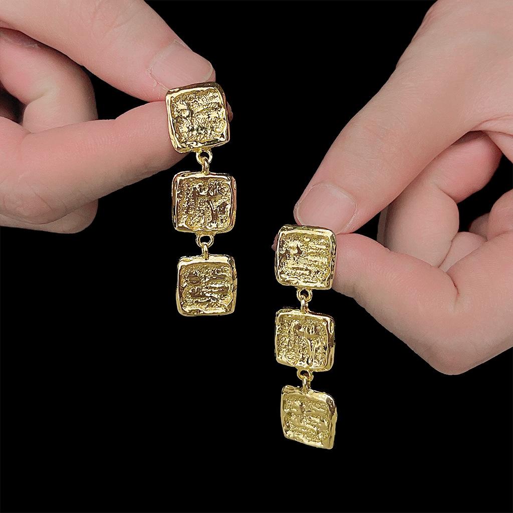 云谷手摸_0002_组 3 拷贝.jpg