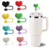 Nuevo Producto de Moda: Tapa de Paja con Forma de Corazón de Diamantes Completos para Vaso de Agua Stanley, Tapón a Prueba de Polvo de Silicona de Grado Alimenticio, Universal de 10 mm