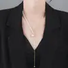 Pérola Puxar Cobra Osso Cadeia Luz Nicho de Luxo High-end Colar Longo Simples All-match Elegante Colar Cadeia