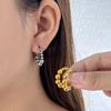 Brincos INS Europeus e Americanos com Contas em Formato de C Lua Contas Redondas Design Feminino Celebridade da Internet Aço Inoxidável Banhado a Ouro 18K YS361