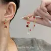 Brincos Assimétricos de Sino de Natal com Estrela e Franja Brincos Doces para a Atmosfera de Feriado Brincos de Design Nicho para Mulheres