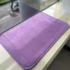 Alfombra de piso de forro polar coral acolchada a rayas, felpudo absorbente para puerta de baño, alfombra de baño antideslizante Temu Amazon, directo del fabricante