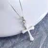 Amazon Transfronterizo Collar Nuevo Colgante Cruz Cadena Fina de Plata Collar Joyería de Moda para Ropa de Trabajo Regalo de Vacaciones