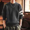 Suéter de punto de alta gama, peso pesado, con bloques de color para hombre, nuevo estilo otoño/invierno, capa interior cálida, suéter básico casual y cómodo
