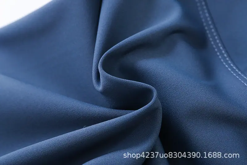 B12E0416.jpg