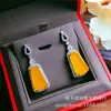 Brincos folheados a prata com calcedônia verde natural incrustada, brincos minimalistas de ágata branca e brincos pendentes de jadeíta incrustada