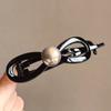 Elegante Pinza para el Cabello con Lazo y Perlas para Mujer 2026 Nuevo Estilo Pinza Retorcida de Gama Alta Pinza de Tiburón para la Parte Posterior de la Cabeza