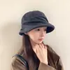 Sombrero de Pescador de Color Sólido con Borde Enrollado, Versátil y de Moda para Mujer, Otoño e Invierno, Plegado, Adelgazante, Lentejuelas, Cálido, Cortavientos