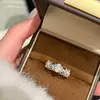 Anillo Exquisito con Borde de Encaje Estilo Francés, Delicado Diseño de Nicho, Artesanía Vintage, Anillo de Moda Apilable