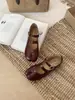 Nova Coleção de Outono 2026: Sapatos Mary Jane com Salto Escondido de 3,5 cm e Design Separado nos Dedos